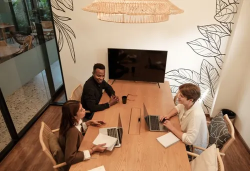 STRATÉGIE DE CROISSANCE ET STRATÉGIE RH : UNE COMBINAISON NÉCESSAIRE POUR LA RÉUSSITE